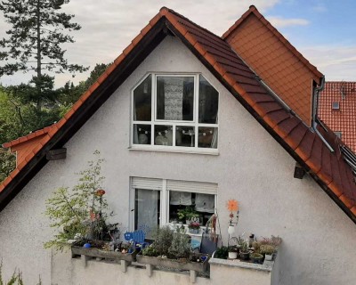 Schöne offene Maisonette Wohnung