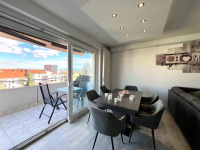 Wunderschöne Wohnung mit 3 Schlafzimmer und einem Balkon mit herrlicher Aussicht Richtung Schloßberg!