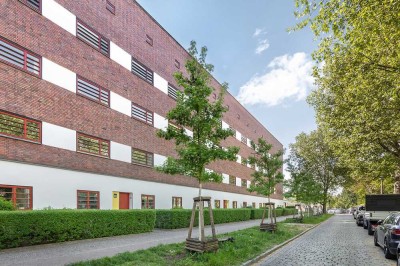 Thulekiez, nahe Prenzlauer Berg: Frei werdende 3 Zimmer EG Wohnung, großer Gemeinschaftsgarten!