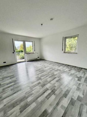 Eitorf: Attraktive ETW mit ca. 69 m² Wfl., Balkon, Kfz-Stellplatz und Gartennutzung in Zentru