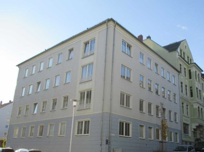 ++Ruhig gelegene Dreizimmerwohnung mit Balkon++Tageslichtbad++