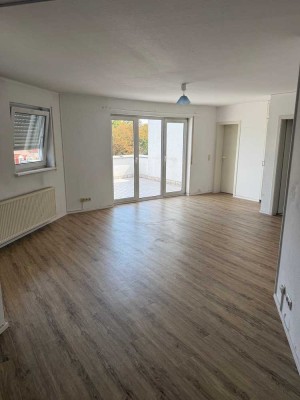 2 Geschossige Wohnung mit Balkon über den Dächern von Worms