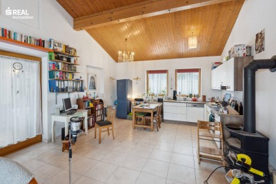 Wohnung mit Terrasse und Stellplätzen in Berndorf bei Salzburg - perfekte Kombination aus Komfort und Lage!