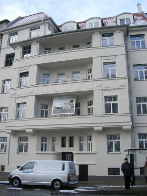 *Schöne helle 2-Raum-Wohnung im Jugenstilhaus mit Parkett, Balkon+ Aufzug!! EBK ist möglich** WE03*