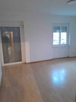 4 Zimmer Wohnung im I. OG in Friesenheim