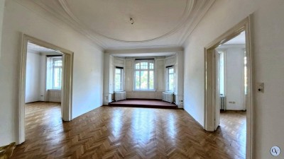 Altbauetage mit Grünblick bei Schloss Schönbrunn - 7 Zimmer - Balkon in Planung