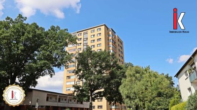 Zentral wohnen inkl. Weitblick!
3-Zimmerwohnung in Sindelfingen-City