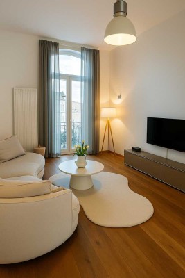 *Charmante Altbauwohnung mit Balkon – Geschmackvoll renoviert im Herzen von Derendorf*
