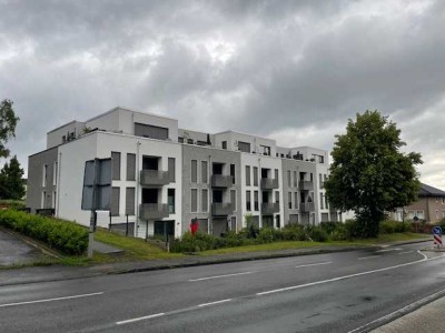 Wachtberg - Berkum, großzügige 2 Zimmer Wohnung im 1. OG mit Balkon und Tiefgaragenstellplatz