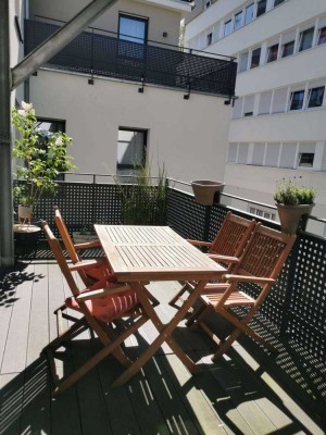 2 Zi.Wo der Besonderen Art sucht Nachmieter in Mainzer Neustadt