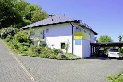 Haus mit Praxis und Apartment