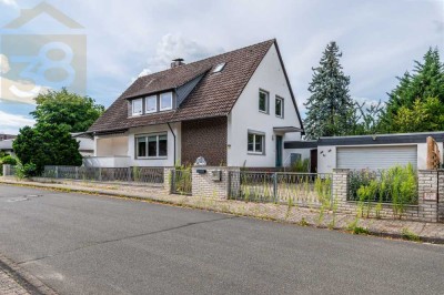 Einfamilienhaus mit Einliegerwohnung! Meine Immobilie = Mein Makler!
