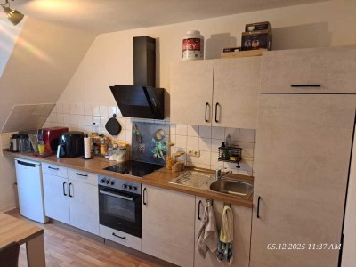 Geräumige Dachgeschoss-Wohnung auf der Coburger Str. 14, Gelsenkirchen