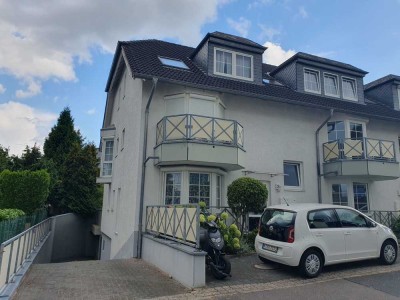 Helle 2-Zimmer-Wohnung mit zwei Balkonen in ruhiger Lage von Bergisch Gladbach-Schildgen