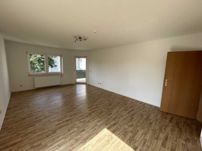 Platz für die ganze Familie! 3-Zimmer-Wohnung mit Balkon!