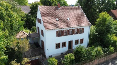 KL-Lämmchesberg - Großzügiges Wohnhaus mit schönem Eigentumsgrundstück 
in bester Wohnlage