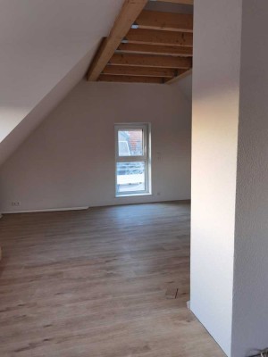 Moderne 3-Zimmer-Maisonette-Wohnung mit großer Terrasse