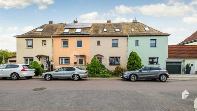 Familienfreundliches 5-Zimmer-Reihenhaus mit Wintergarten und großem Garten in Damaschkestraße