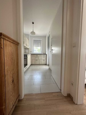 Zentrale Wohnung mit 3 Zimmern, EBK und 2 Balkonen in Wolfratshausen