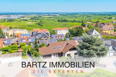 Architektenhaus am Häuselberg mit Einliegerwohnung & traumhaftem Weitblick über die Rheinebene