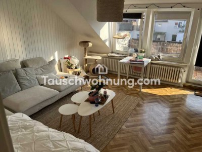 Tauschwohnung: Zentrale Dachgeschoss Wohnung über den Dächern von Bremen