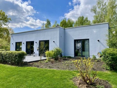Edler Wohnsitz mit Parkgrundstück