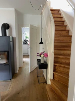 Stilvolles, umfassend saniertes Zuhause in Toplage von Schloßchemnitz – ein echtes Wohnjuwel