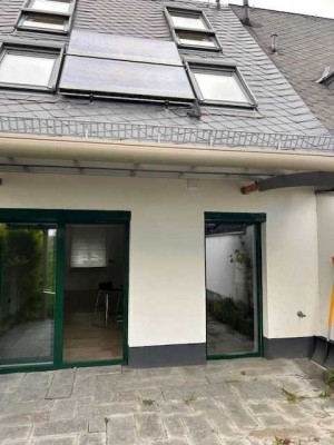 ansehen, kaufen, gleich einziehen:
RMH in ruhiger Lage für kleine Familie zum Sofortbezug