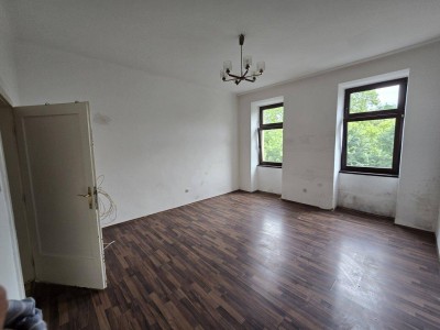 Renovierungsbedürftige 1-Zimmer-Wohnung nähe Reumannplatz