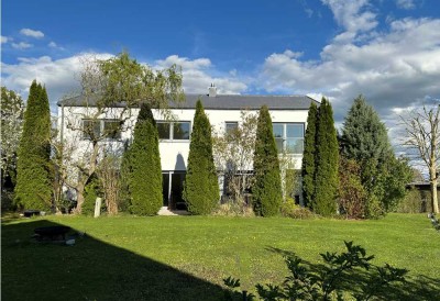 Architektenhaus mit Wellness-Oase, Fitnessraum & Traumgarten – Wohnen auf höchstem Niveau!