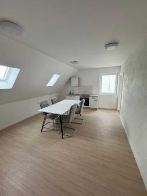 Ab sofort WG Zimmer in Augsburg