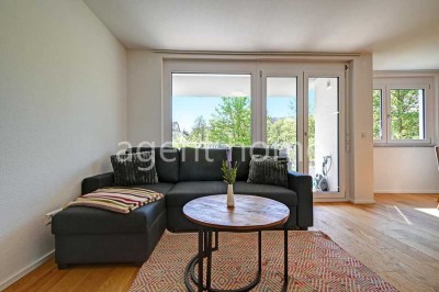 MÖBLIERT - HELL UND MODERN - Wohnen mit Terrasse in Tübingen