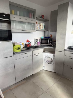 Gepflegte 4-Zimmer-Wohnung mit Süd-Balkon und Garage in Unna