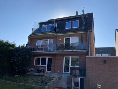 Traumhafte Maisonette-Wohnung in Rheinnähe!