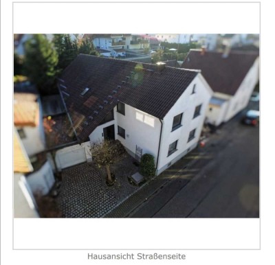 4,5-Zimmer-Wohnung mit Balkon in Dielheim zu vermieten