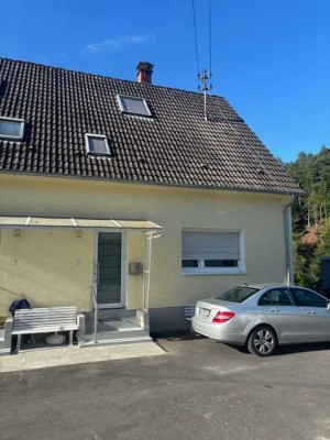 Haus in idyllischer ländlicher Umgebung - perfekt für Familien!