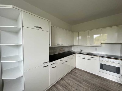 Modernisierte Wohnung - jetzt auch mit EBK!