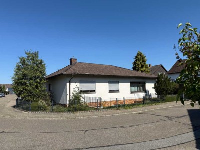 Etwas ganz Besonderes: Freistehendes Bungalow in sehr ruhiger Top-Lage