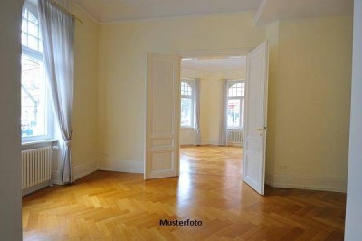 +++ 2-Zimmer-Wohnung mit Pkw-Stellplatz +++