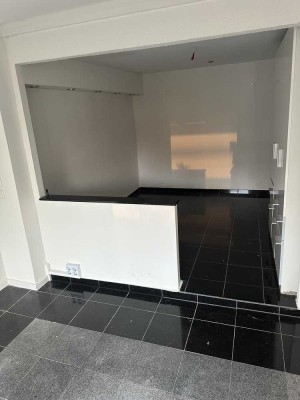Günstiges, saniertes 1-Zimmer-Reihenendhaus mit EBK in Nienburg Nienburg (Weser)