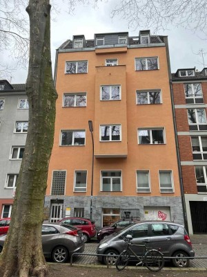 Rathenauplatznähe, befristete Vermietung - 2 Jahre -, WG geeignet, 3 Zimmer-Wohnung mit Balkon