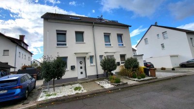 Fast ein Erstbezug - Energieklasse A - DHH in Hammersbach