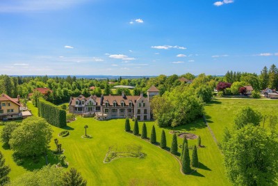 Exklusives Anwesen mit Schlosscharakter und Parkgrund in Lannach