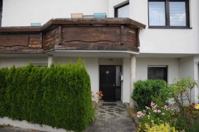Charmante Souterrainwohnung mit Terrasse – 2 Zimmer, 76 qm – zur Selbstnutzung oder Kapitalanlage