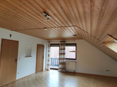 Schöne 106 qm 3 ZKB Wohnung Fischach zu vermieten 2 Balkone
