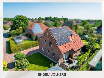 Top modernisiertes Einfamilienhaus mit Photovoltaik & Gartenidylle!