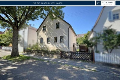 * Charmantes Einfamilien-Fachwerkhaus mit kleinem Garten und Ausbaupotenzial *