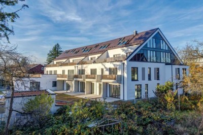 BUCHBERGER Immobilien Erstbezug, komfortable, helle 3 Zimmer-Wohnung mit Balkon und EBK