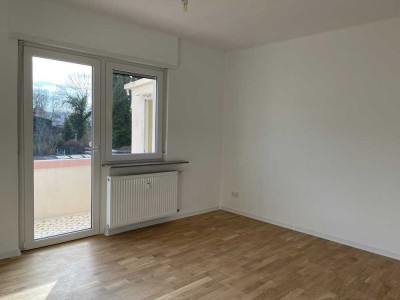 Attraktive 2-Zimmer-Wohnung mit Balkon in Ludwigshafen Friesenheim