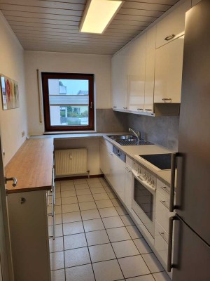 Helle möblierte 2-Zimmer Wohnung mit Süd-Balkon in Mannheim-Seckenheim, inkl. Stellplatz
